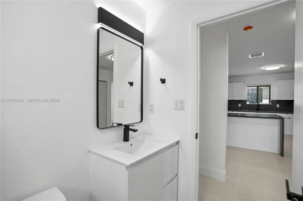 5819 NW 30th Ave #5819 Miami, FL 33142