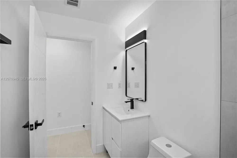 5819 NW 30th Ave #5819 Miami, FL 33142