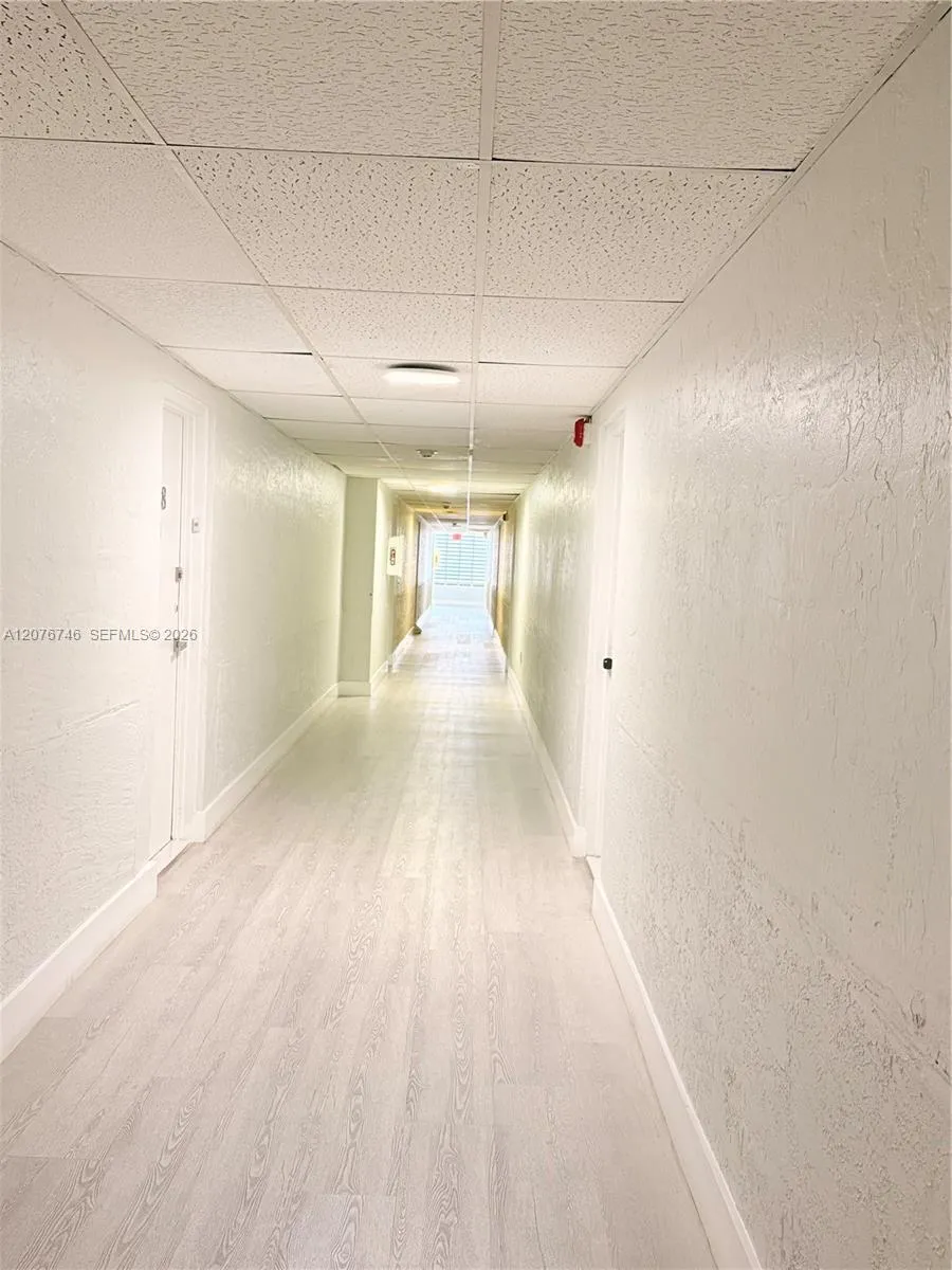 17560 Atlantic Blvd #503 Sunny Isles Beach, FL 33160