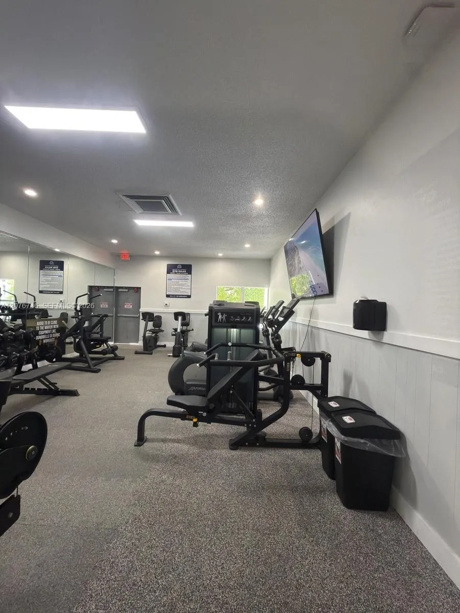 17560 Atlantic Blvd #503 Sunny Isles Beach, FL 33160