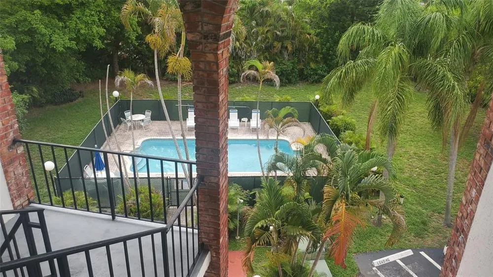 3910 Crystal Lake Drive #403 Deerfield Beach, FL 33064