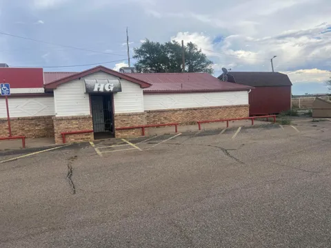 7702 E AMARILLO BOULEVARD