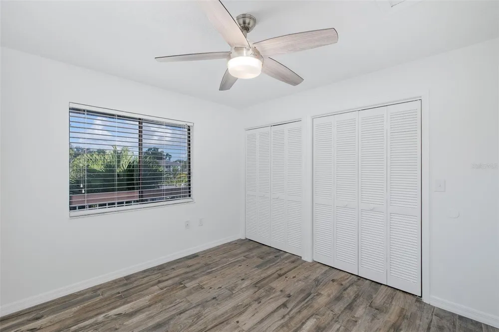 160 LAKEVIEW WAY #160 Oldsmar, FL 34677