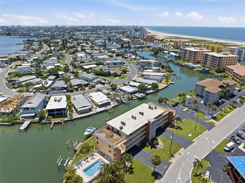 175 116TH AVENUE #206 Treasure Island, FL 33706