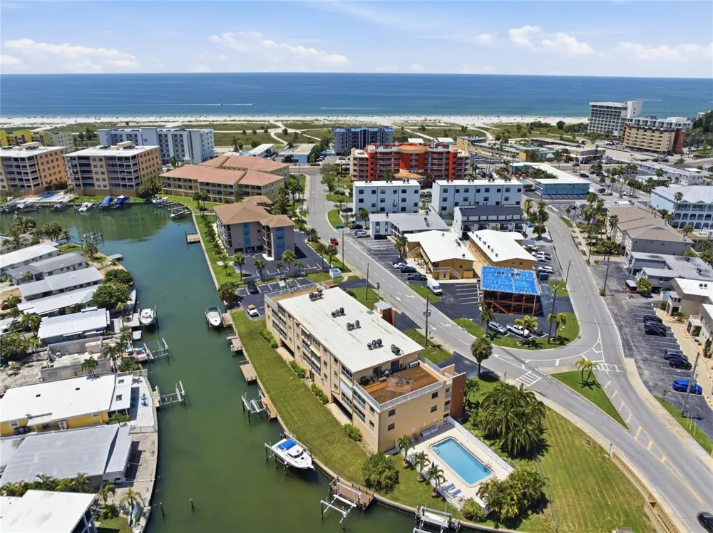 175 116TH AVENUE #206 Treasure Island, FL 33706