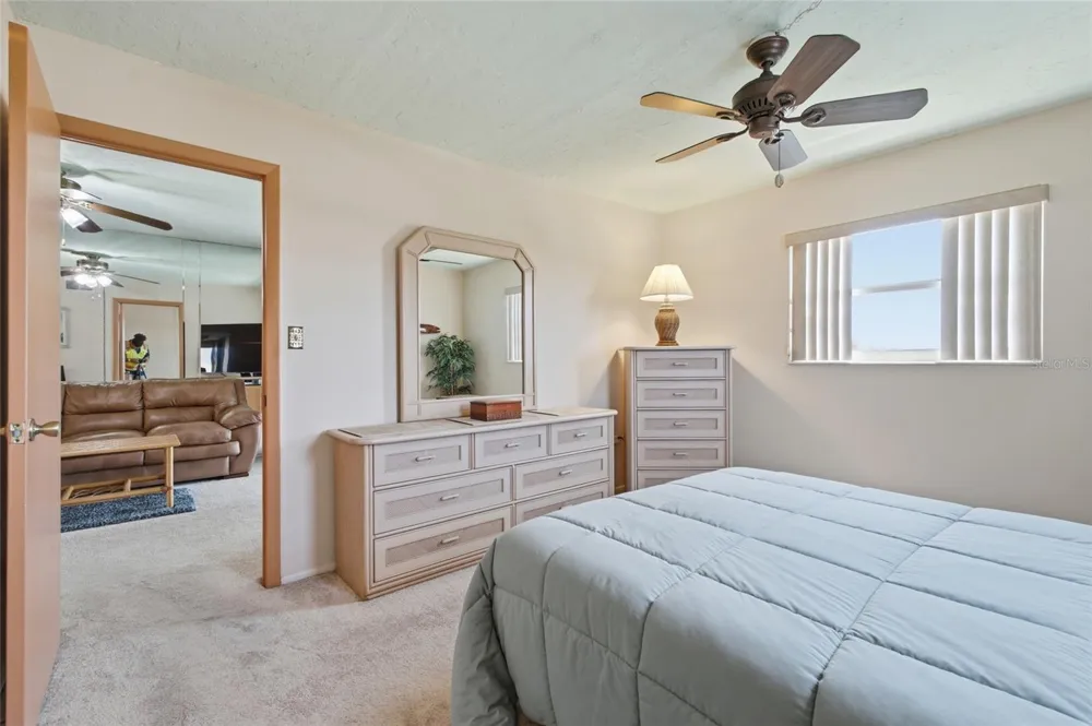 175 116TH AVENUE #206 Treasure Island, FL 33706