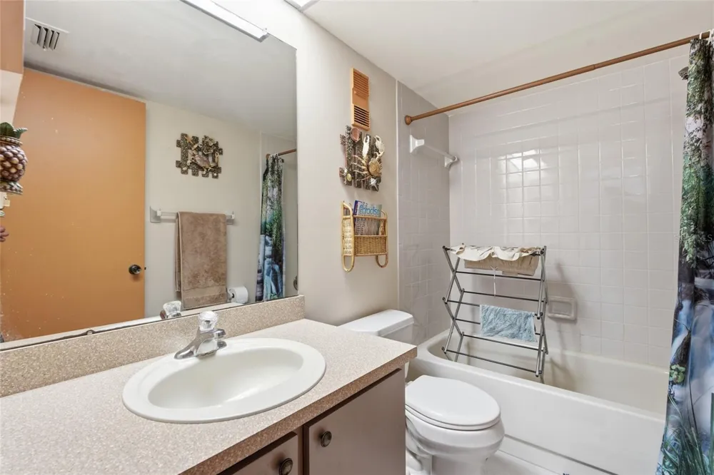 175 116TH AVENUE #206 Treasure Island, FL 33706
