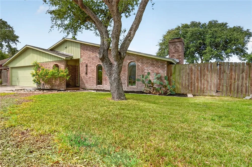 4114 Nicklaus Corpus Christi, TX 78413