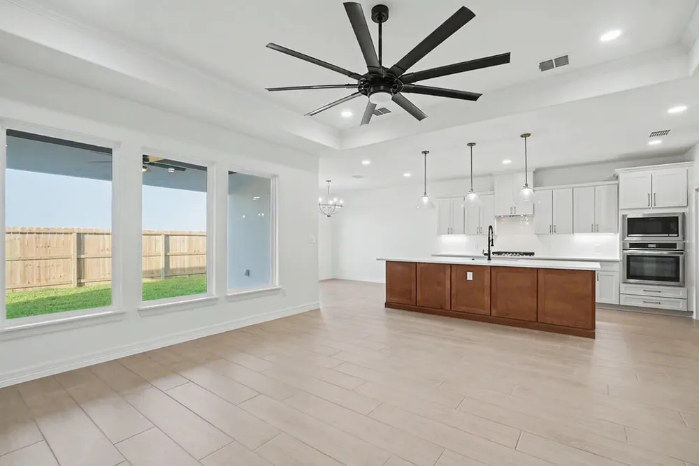 1814 Spoonbill Drive Portland, TX 78374