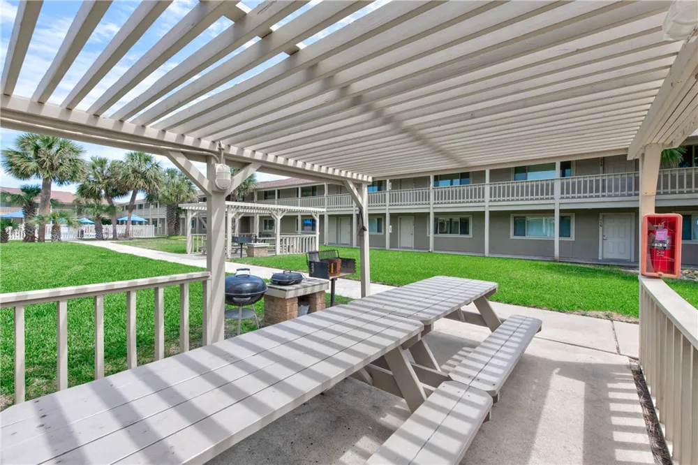 622 Beach Access Road 1a #214 Port Aransas, TX 78373