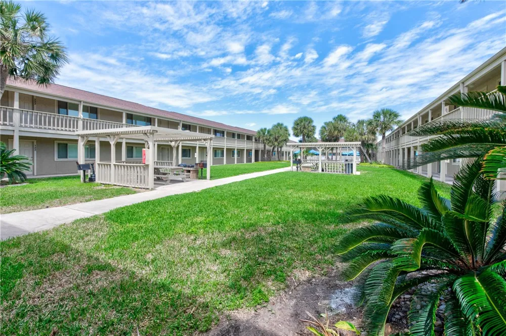622 Beach Access Road 1a #214 Port Aransas, TX 78373