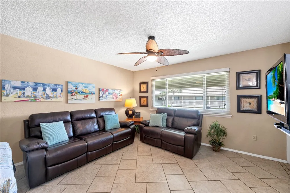 622 Beach Access Road 1a #214 Port Aransas, TX 78373
