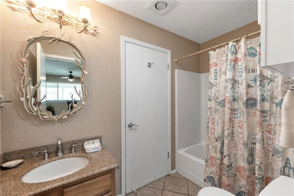 622 Beach Access Road 1a #214 Port Aransas, TX 78373