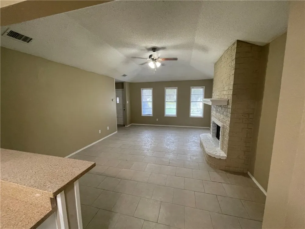 5322 Inverness Drive Corpus Christi, TX 78413