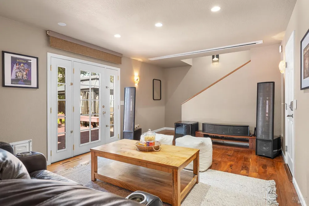 443 Harper Court Windsor, CA 95492