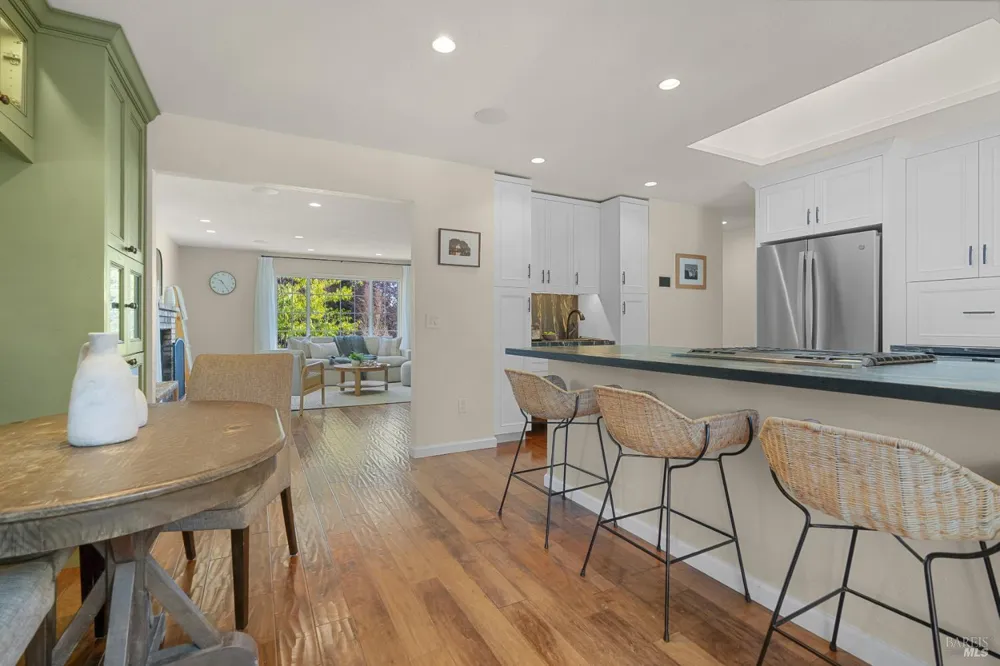 443 Harper Court Windsor, CA 95492