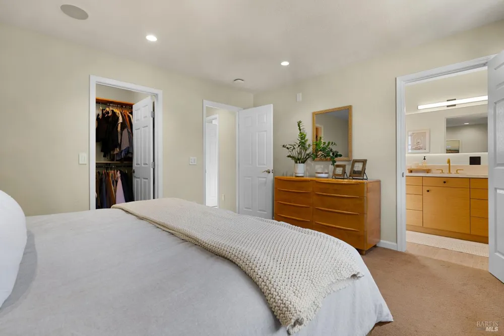 443 Harper Court Windsor, CA 95492