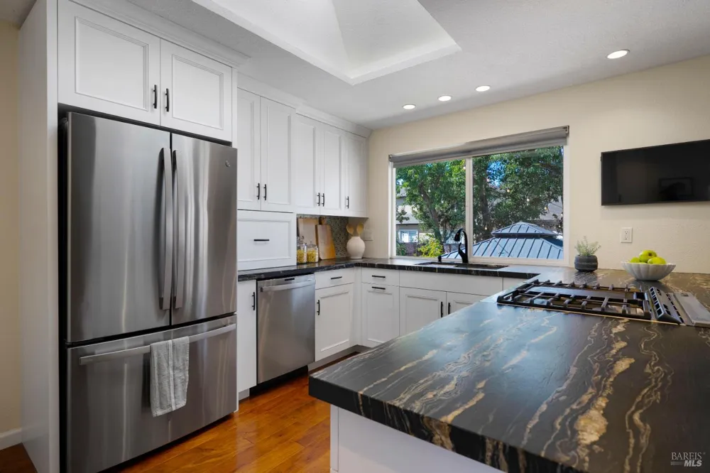 443 Harper Court Windsor, CA 95492