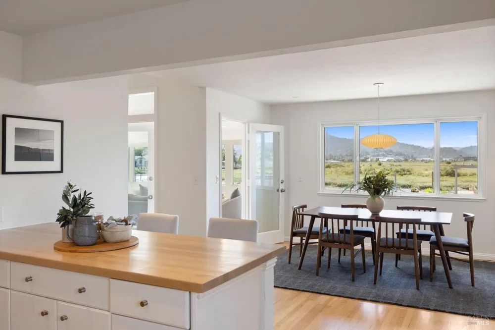 191 Golden Hind Passage Corte Madera, CA 94925