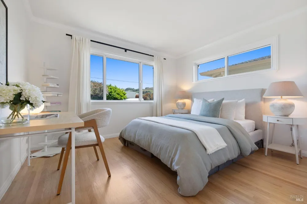 191 Golden Hind Passage Corte Madera, CA 94925