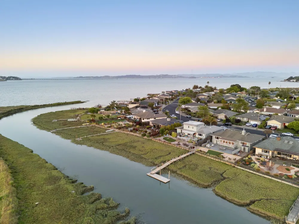 191 Golden Hind Passage Corte Madera, CA 94925