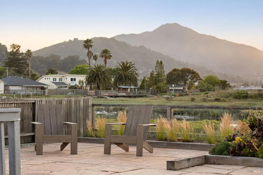 191 Golden Hind Passage Corte Madera, CA 94925