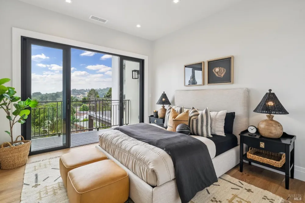 217 Cleveland Avenue Mill Valley, CA 94941
