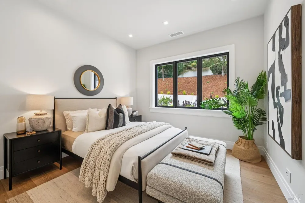 217 Cleveland Avenue Mill Valley, CA 94941