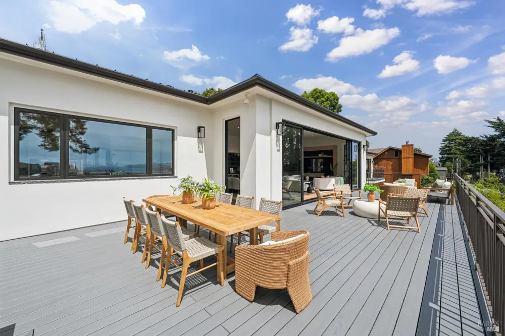 217 Cleveland Avenue Mill Valley, CA 94941