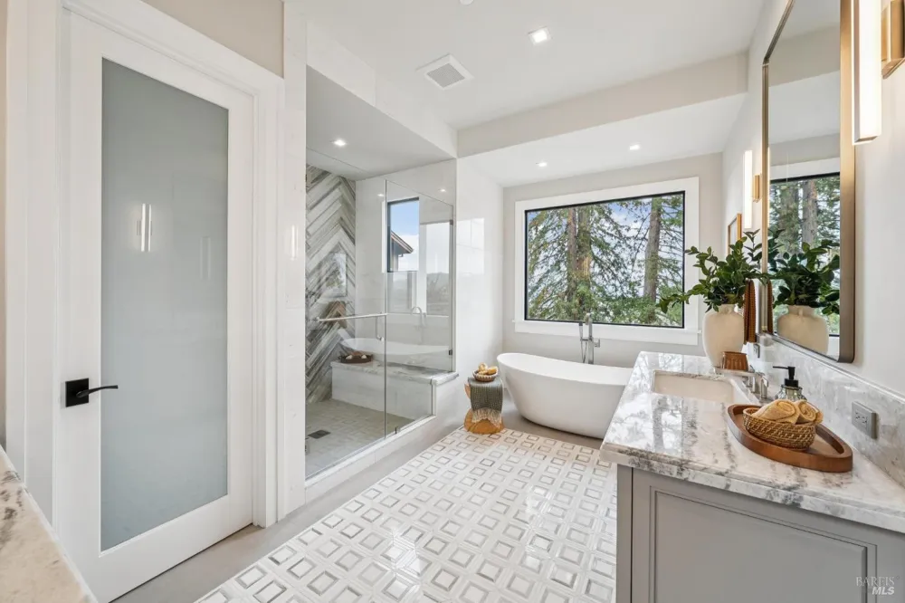 217 Cleveland Avenue Mill Valley, CA 94941