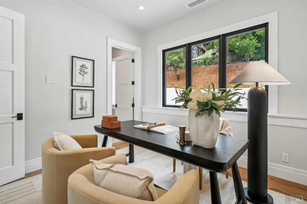 217 Cleveland Avenue Mill Valley, CA 94941