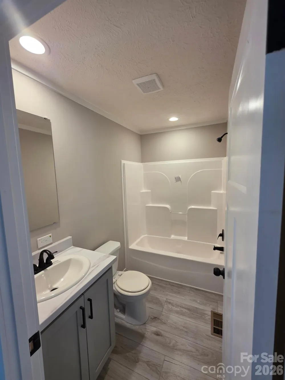 2765 Piney Road Morganton, NC 28655