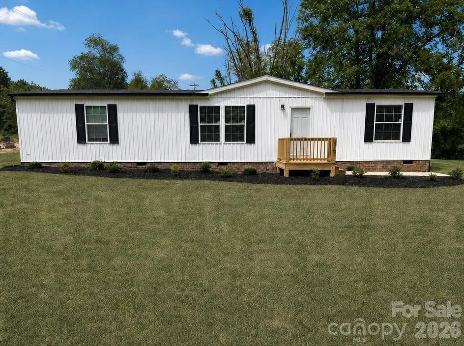 2765 Piney Road Morganton, NC 28655