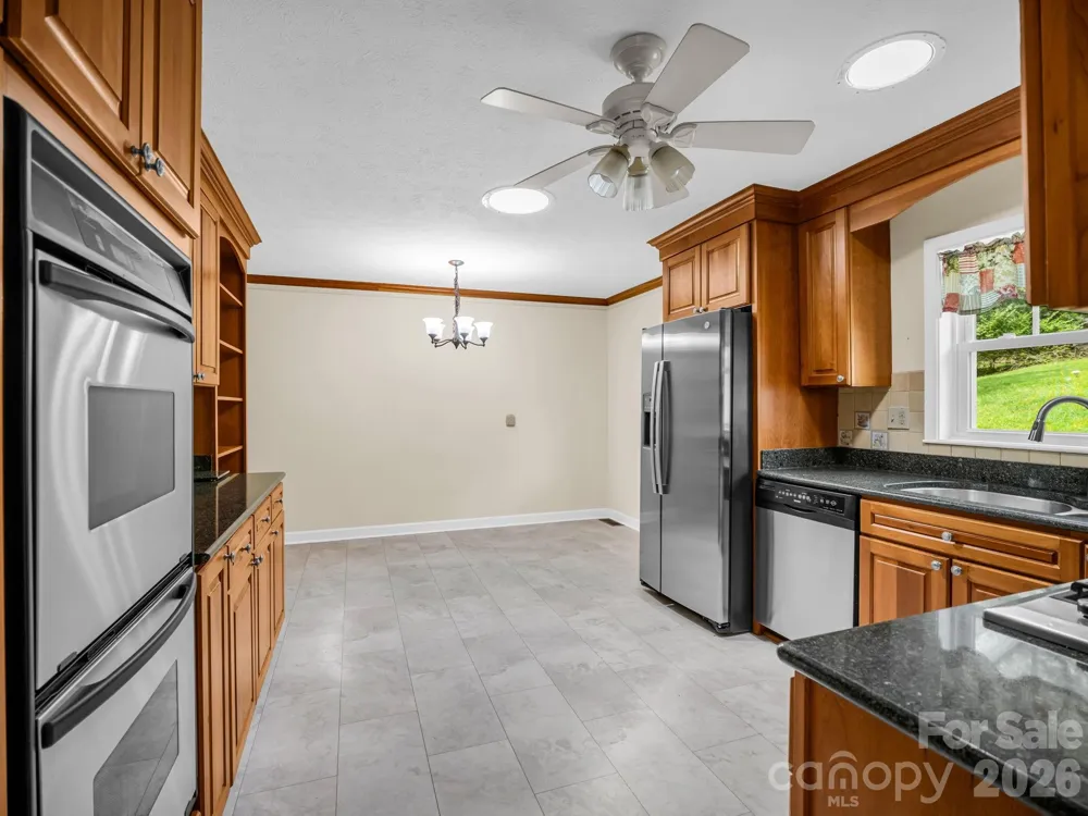 370 Orchard Circle Laurel Park, NC 28739