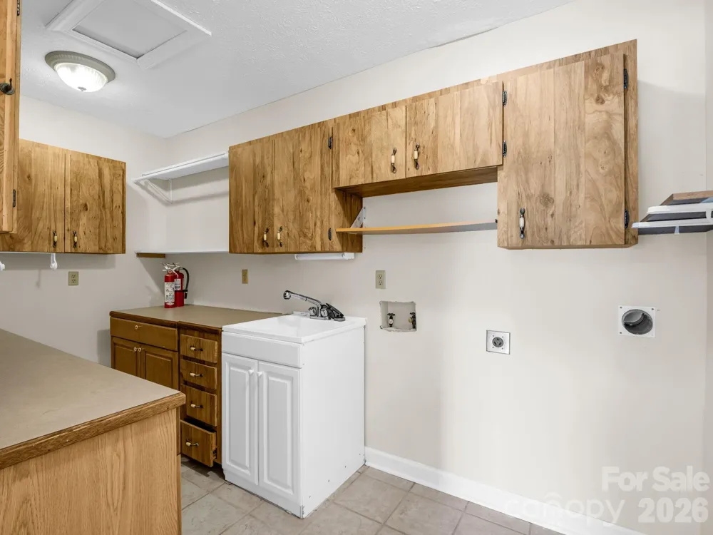 370 Orchard Circle Laurel Park, NC 28739