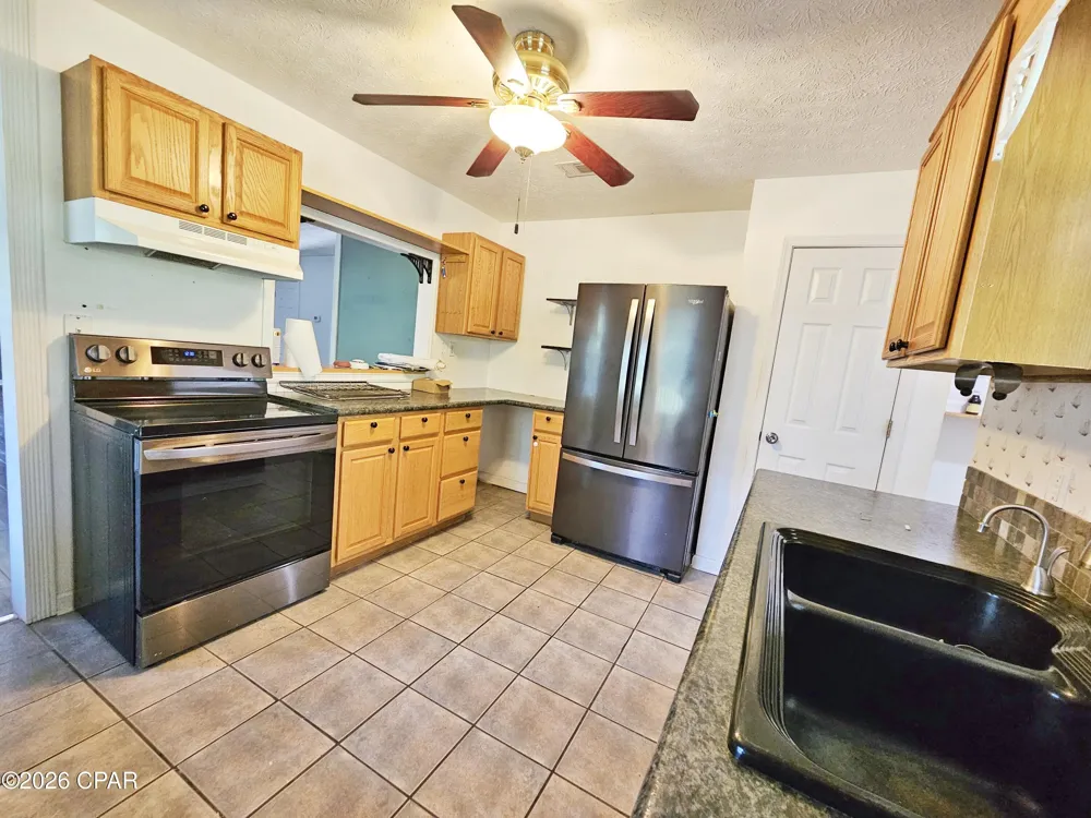 5963 Neals Landing Road Bascom, FL 32423