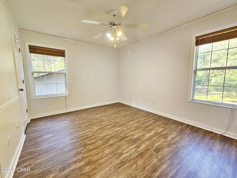 5963 Neals Landing Road Bascom, FL 32423