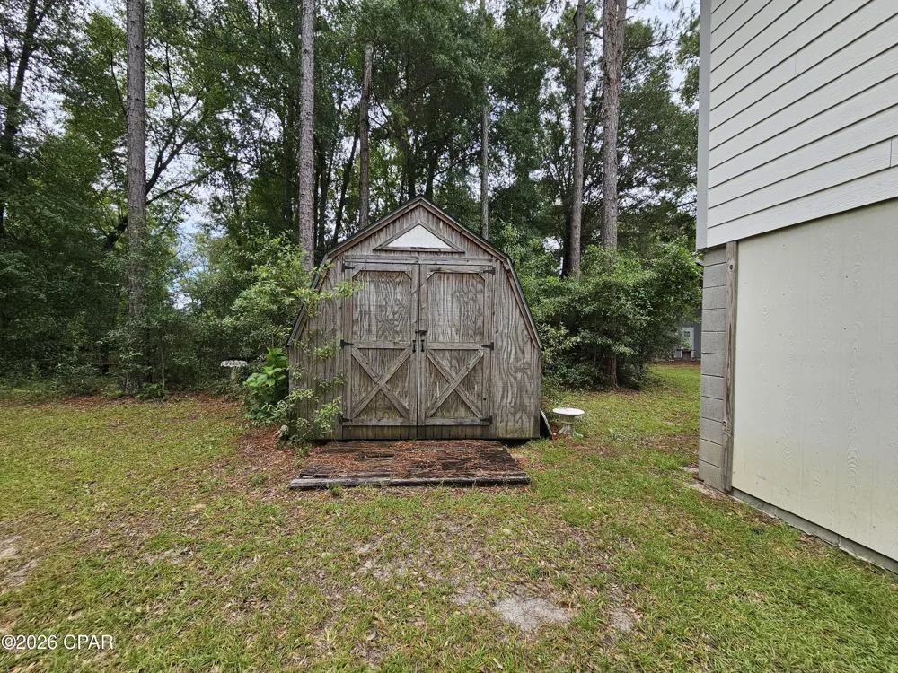 5963 Neals Landing Road Bascom, FL 32423