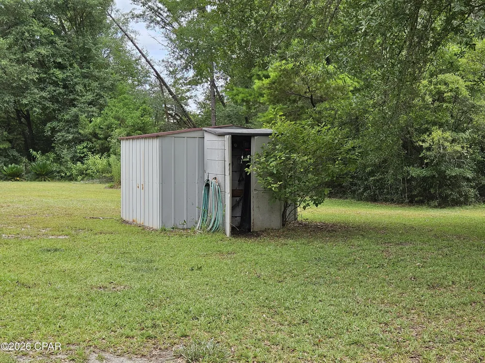 5963 Neals Landing Road Bascom, FL 32423