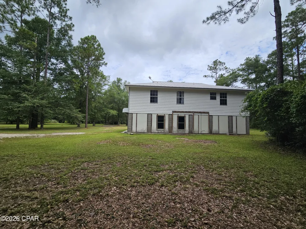 5963 Neals Landing Road Bascom, FL 32423