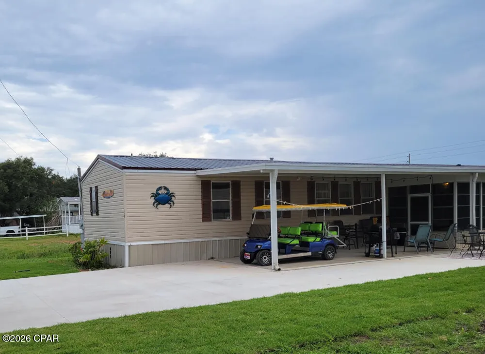 319 15th Street Panama City Beach, FL 32413