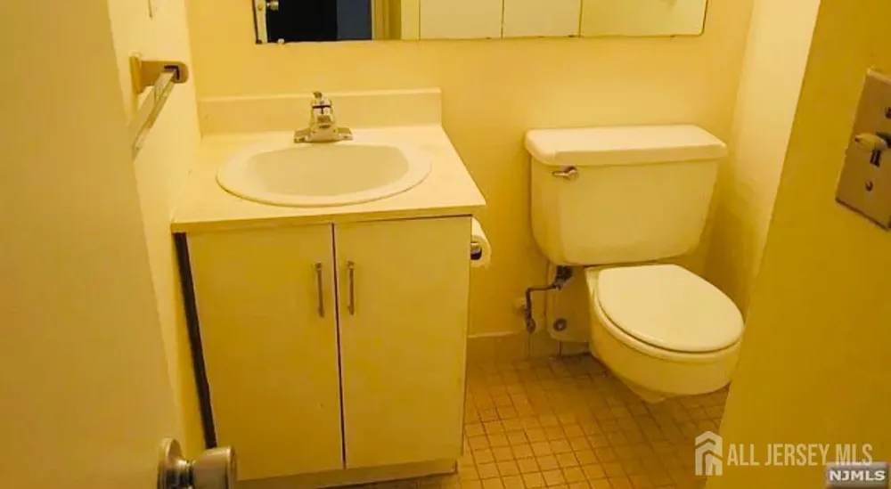 7000 Kennedy Boulevard #149I West New York, NJ 07093
