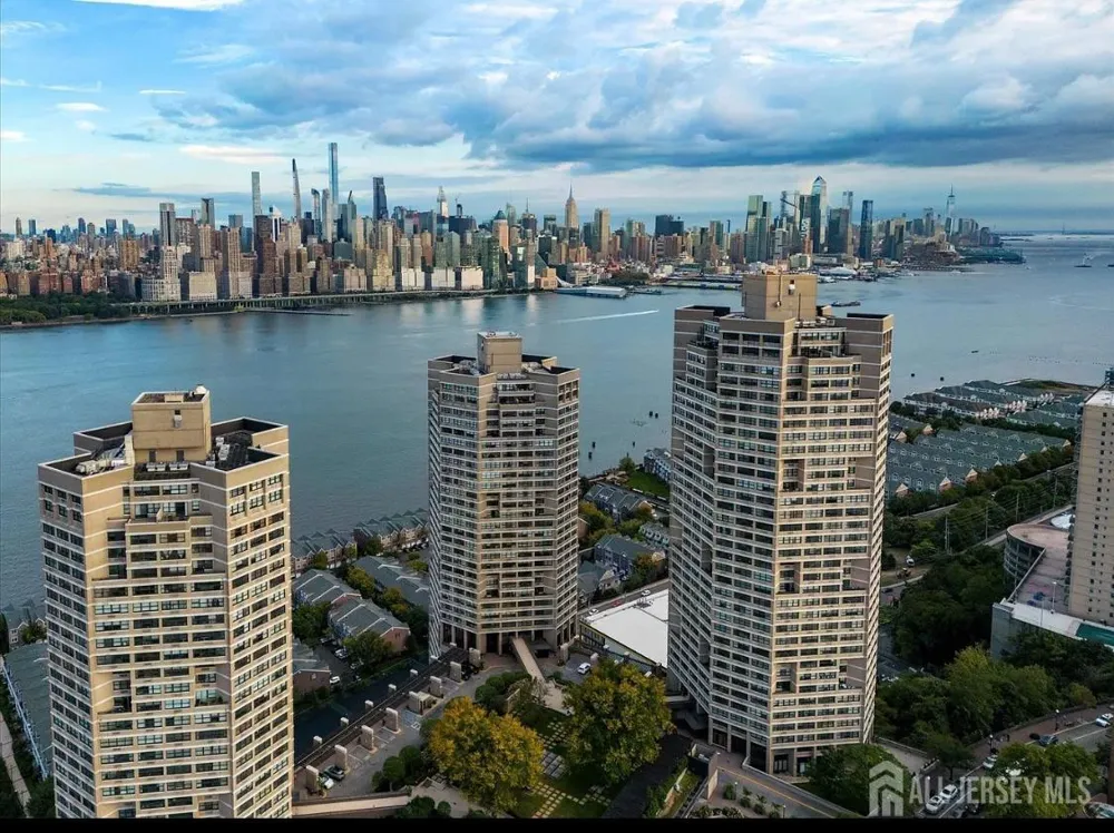 7000 Kennedy Boulevard #149I West New York, NJ 07093