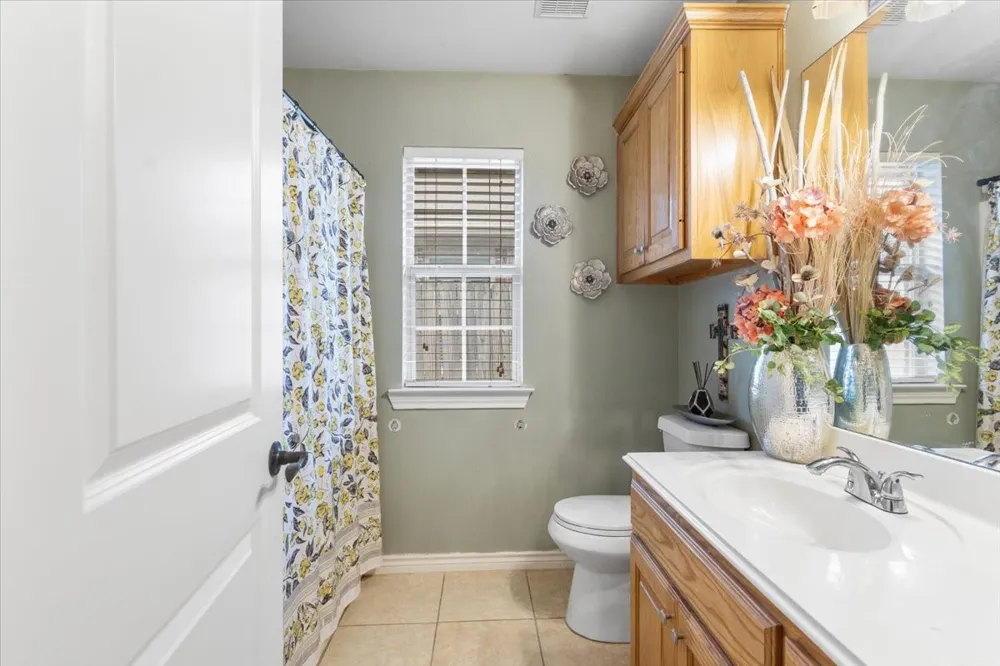 107 Collin Drive Chandler, TX 75758