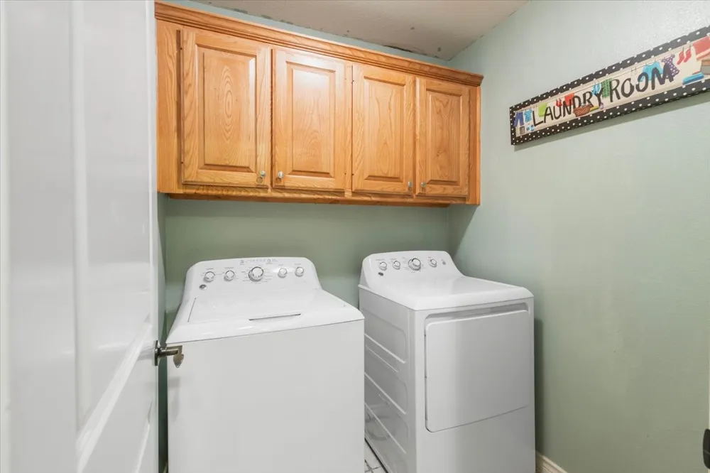 107 Collin Drive Chandler, TX 75758