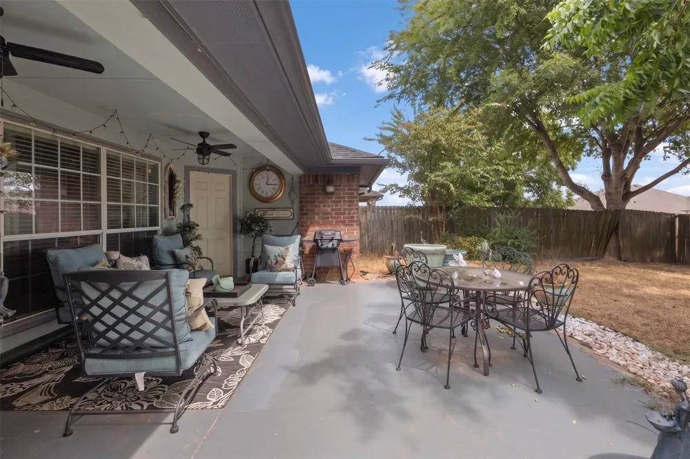 107 Collin Drive Chandler, TX 75758
