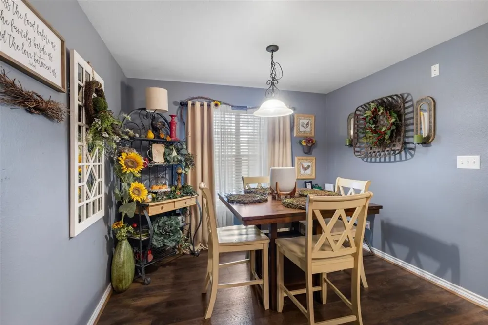 107 Collin Drive Chandler, TX 75758
