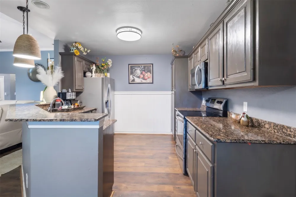 107 Collin Drive Chandler, TX 75758
