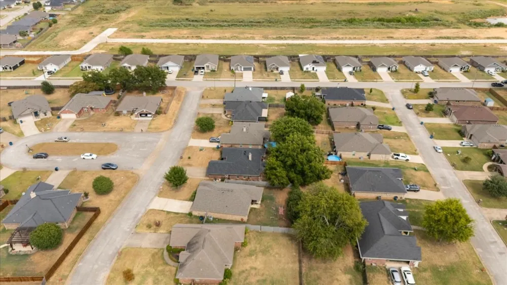107 Collin Drive Chandler, TX 75758