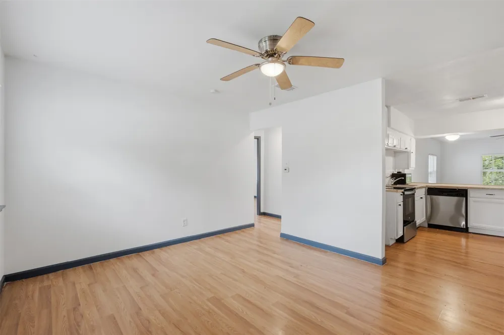 620 E Sears Street Denison, TX 75021